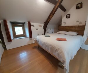 chambre1chez poti pota au Pouget en Aveyron à Réquista